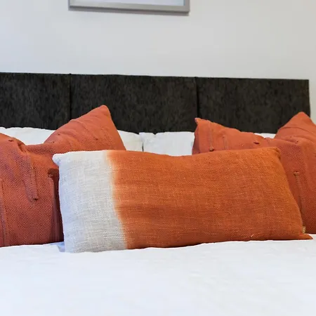 Apartment Leeds Elegant Flat In Prime Location - Sleeps 4 - Parking Leeds (West Yorkshire)