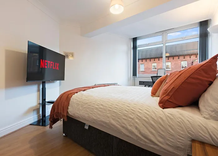 - Private Parking - Reliable Wifi - Sleeps Four * Leeds (West Yorkshire)