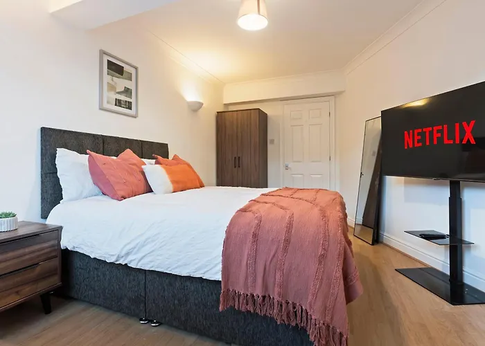 - Private Parking - Reliable Wifi - Sleeps Four Leeds (West Yorkshire)